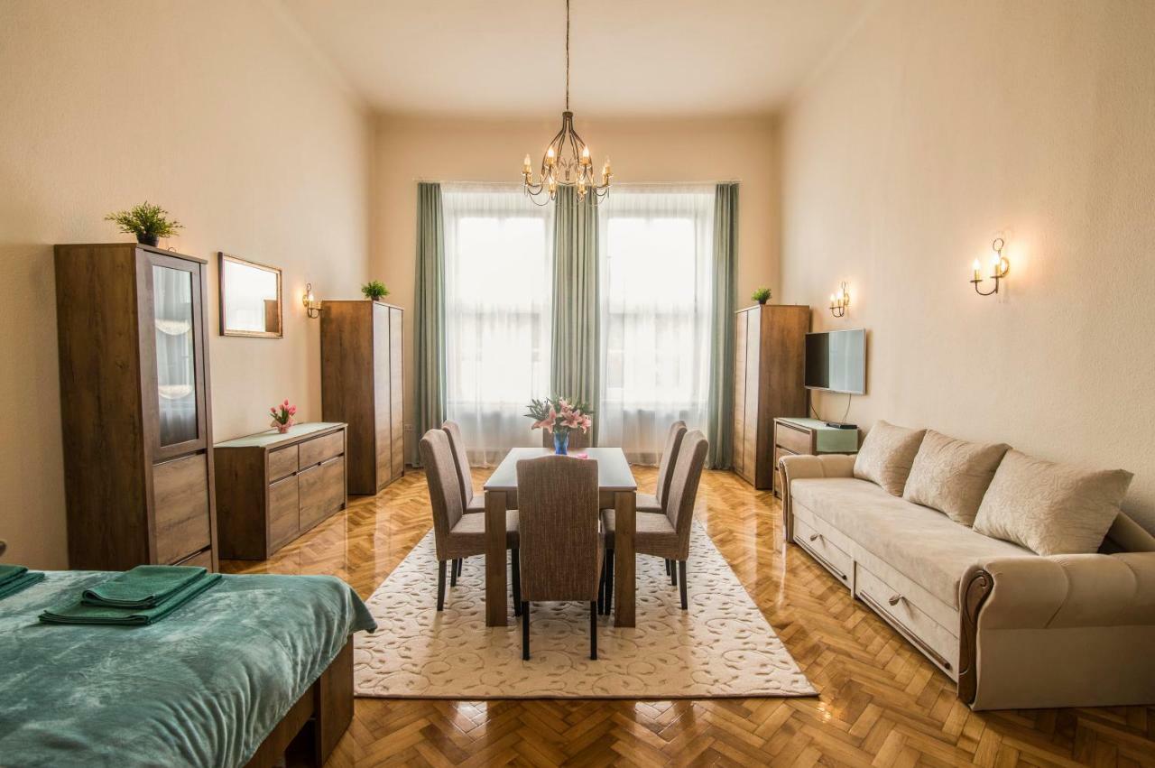 Suzy Apartman Eger Exteriér fotografie
