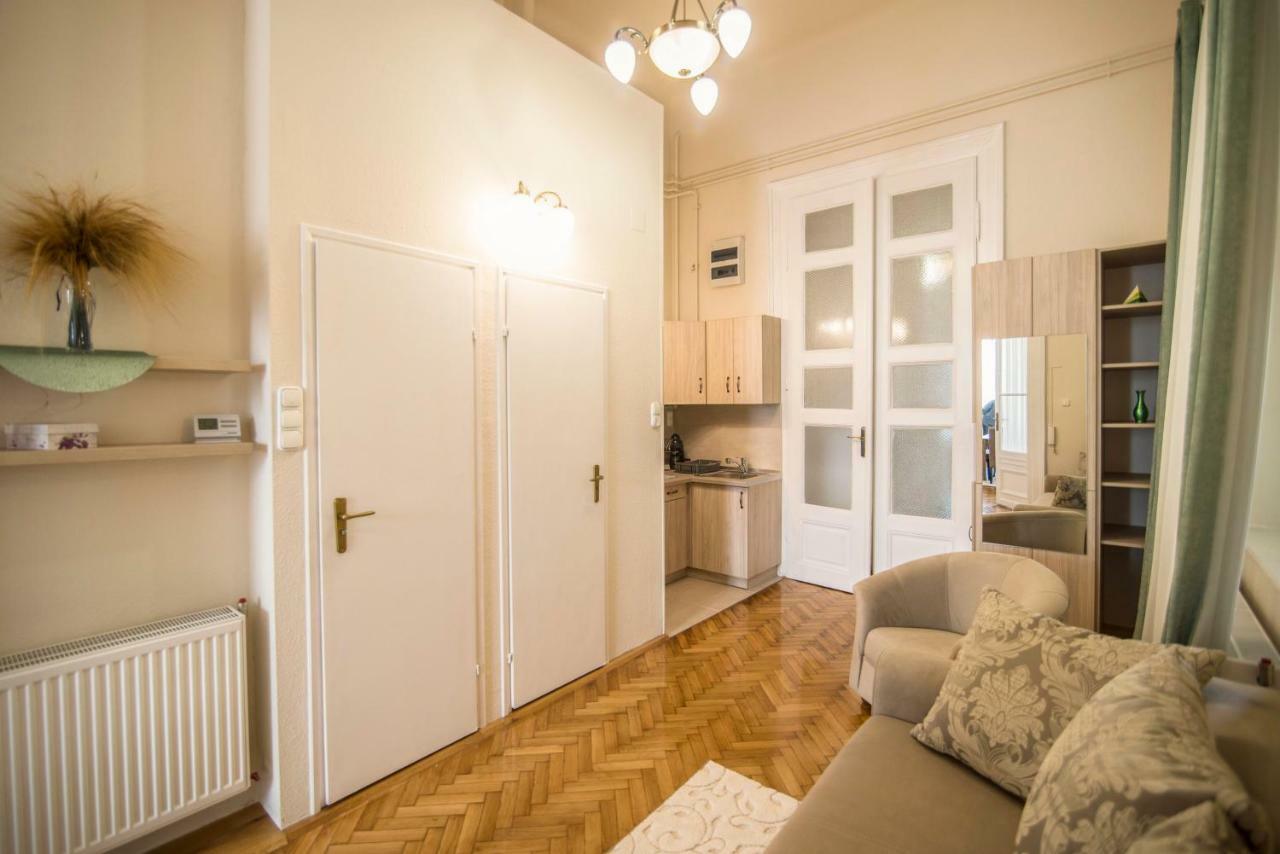 Suzy Apartman Eger Exteriér fotografie